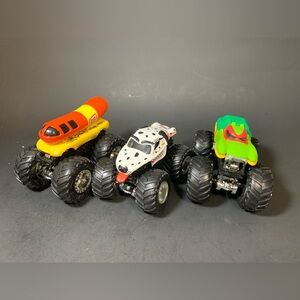 Hot Wheels Monster Trucks Oscar Mayer Wienermobile, Dalmatian, TMNT Lot of 3